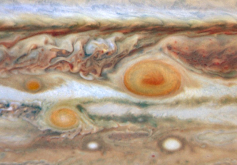 Zobacz opis. Po kliknięciu obrazka załaduje się wersja
 o&nbsp;największej dostępnej rozdzielczości.