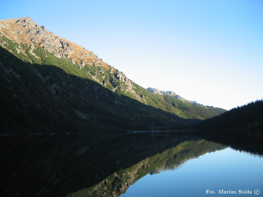 Morskie Oko z czerwonego szlaku