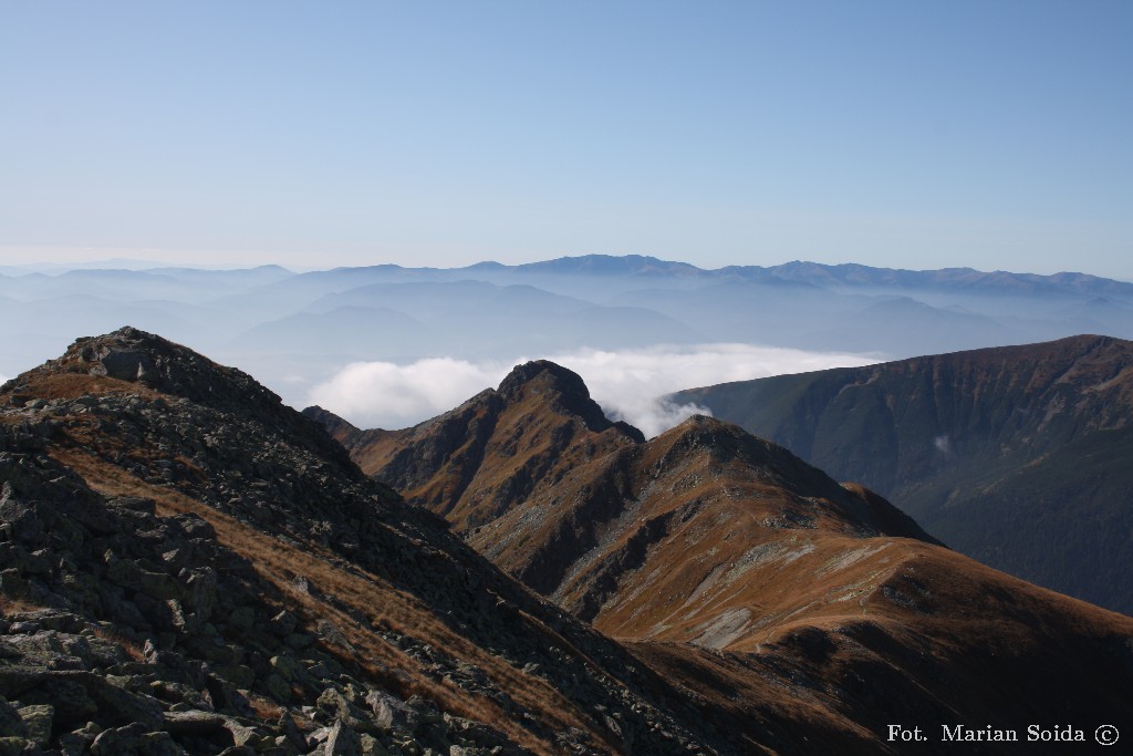 Otargańcie i Niskie Tatry z Raczkowej Czuby