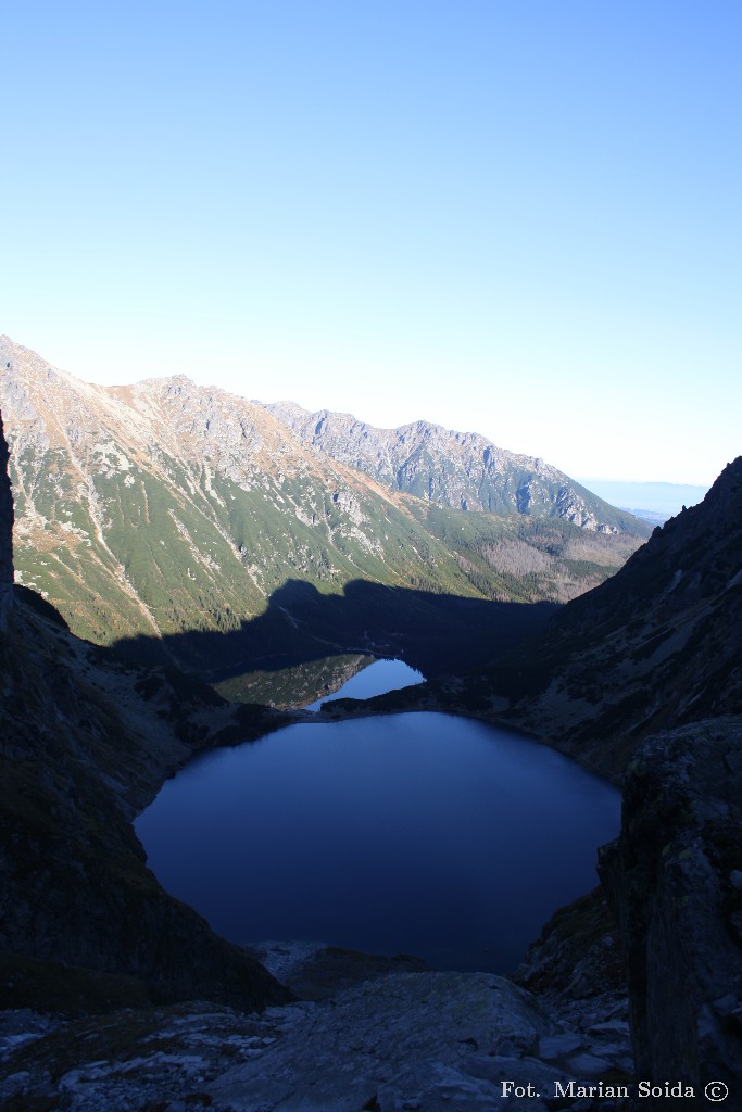 Czarny Staw pod Rysami, Morskie Oko spod 