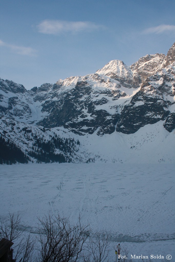 Morskie Oko, Mięguszowiecki Szczyt Czarny spod schroniska