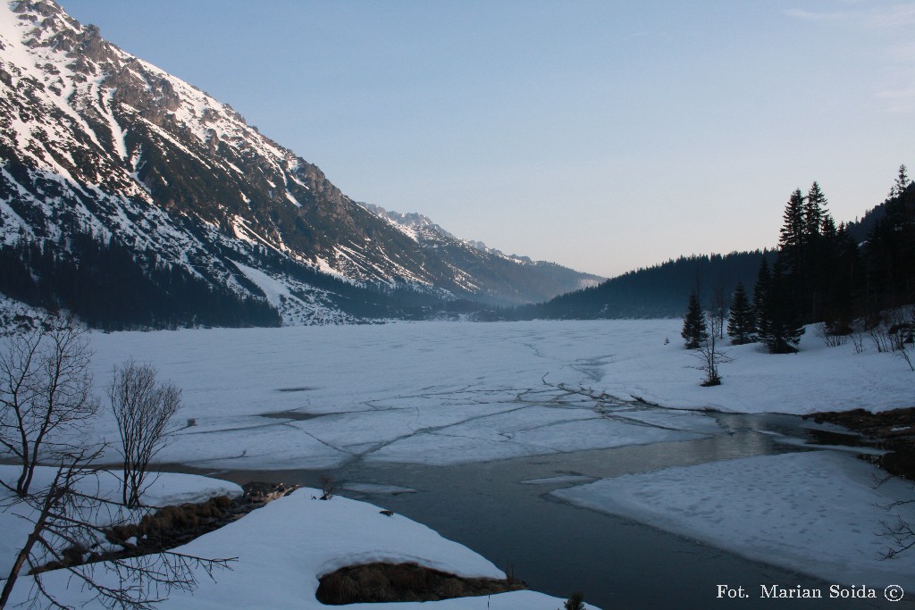 Morskie Oko spod progu Czarnego Stawu