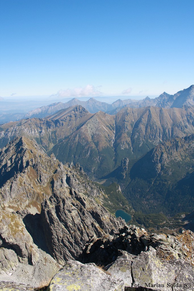 Widok na Tatry Bielskie z Rysów